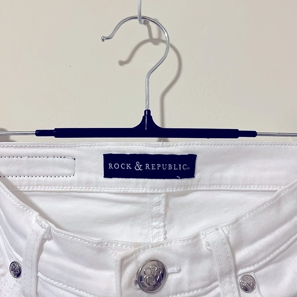 Rock & Republic White Denim Jeans - Picture 2 of 6